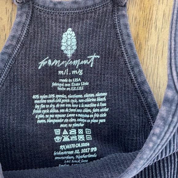 NWOT Happiness Runs Top with logo - Picture 2 of 8